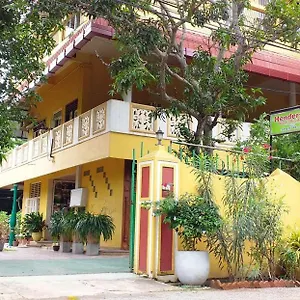 Henderson Airport Accommodatie bij particulieren Negombo